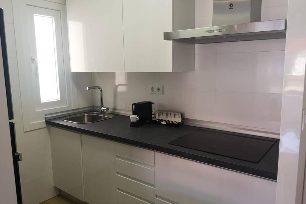 Appartement Piso Moderno Con Garaje En El Centro De Vigo Extérieur photo